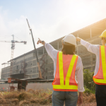 Diohn do Prado revela como a sustentabilidade redefine o valor dos materiais nobres na construção civil moderna.