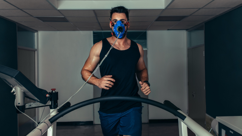 Dados que decidem jogos: na visão de Luciano Colicchio Fernandes, a ciência de dados redefine a tomada de decisão estratégica no esporte moderno.