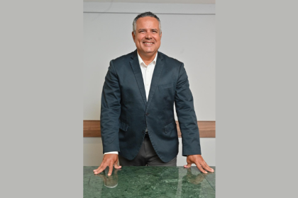 A engenharia moderna aplica critérios técnicos, materiais avançados e planejamento integrado para ampliar a vida útil das obras públicas, como destaca Elmar Juan Passos Varjão Bomfim.