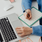 A cultura e a formação pessoal como base da vida e da profissão com Hebron Costa Cruz de Oliveira.