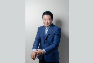 Milton Seigi Hayashi destaca a inovação no acompanhamento da segurança dos implantes.