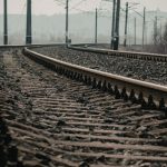 Linha 9 Esmeralda em São Paulo: novos descarrilamentos expõem fragilidade operacional e pressão sobre mobilidade urbana